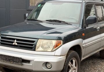 Mitsubishi Pajero 180.000 km 1.999 &euro; Witzenhausen 37213