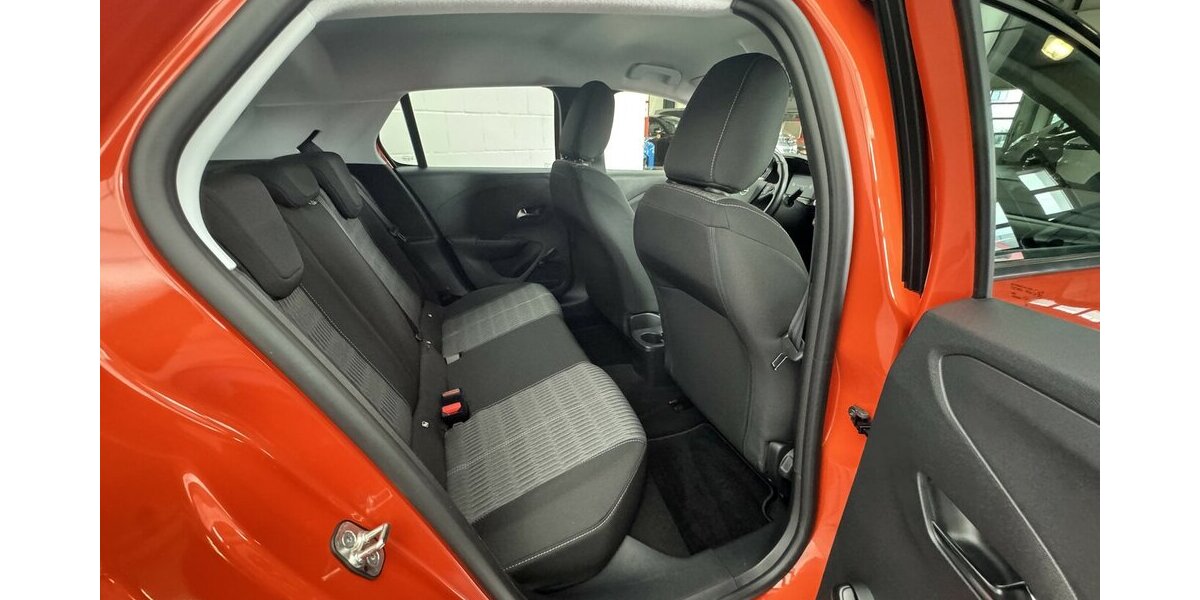 Opel Corsa e 50 kWh Edition 1. Hand PDC CAM LED 38.100 km 16.480 &euro; Lich 35423