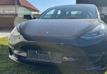 Tesla Model 3 92.000 km 21.000 &euro; Wels 04600