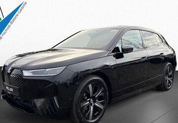 BMW iX 34.572 km 42.950 &euro; Hamburg 21073