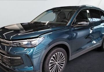 VW Tiguan 15.740 km 36.970 &euro; Neutraubling 93073