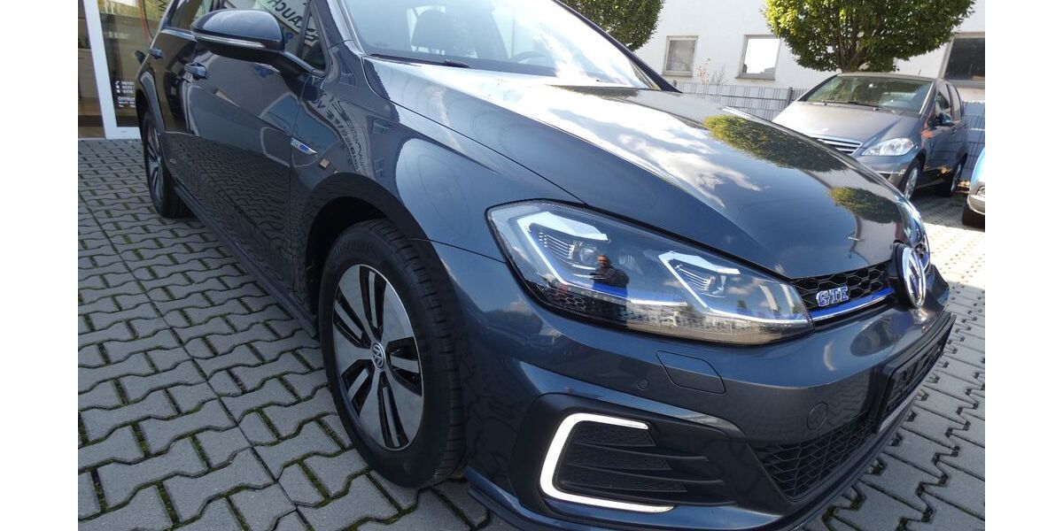 VW Golf 125.548 km 15.499 &euro; Mainz 55120
