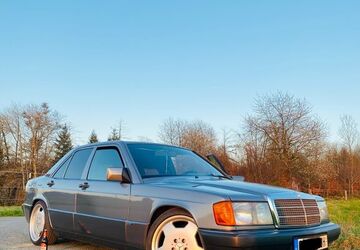 Mercedes-Benz 190 167.500 km 11.300 &euro; Waldbröl 51545