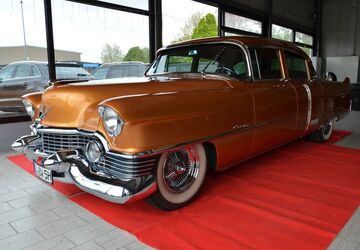Cadillac Fleetwood 1.400 km 85.990 &euro; Rottenburg 72108