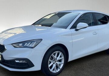 Seat Leon 8.912 km 27.944 &euro; Hamburg 22529