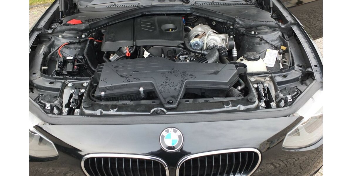 BMW 114i NAVI TELEFONIE GARANTIE PDC 18 ZOLL 115.841 km 8.898 &euro; Köln 50858