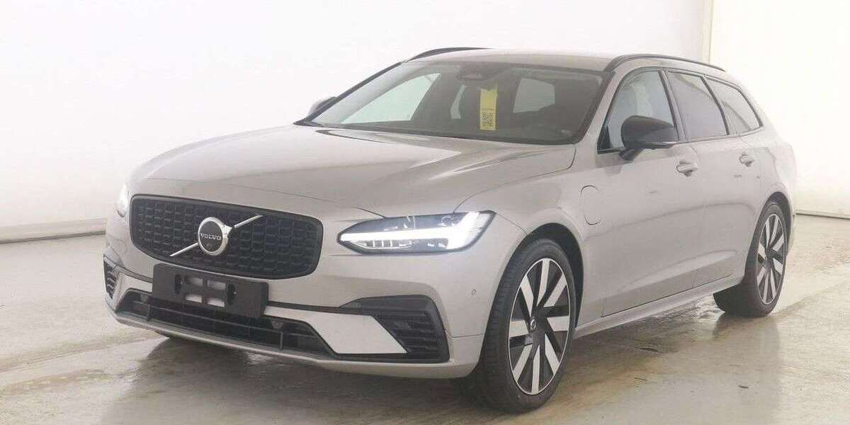 Volvo V90 24.329 km 48.900 &euro; Crailsheim 74564