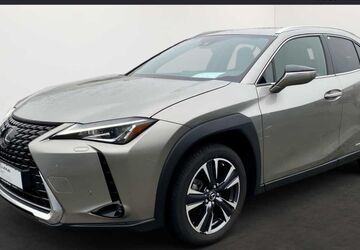 Lexus UX 32.000 km 26.000 &euro; Darmstadt 64293