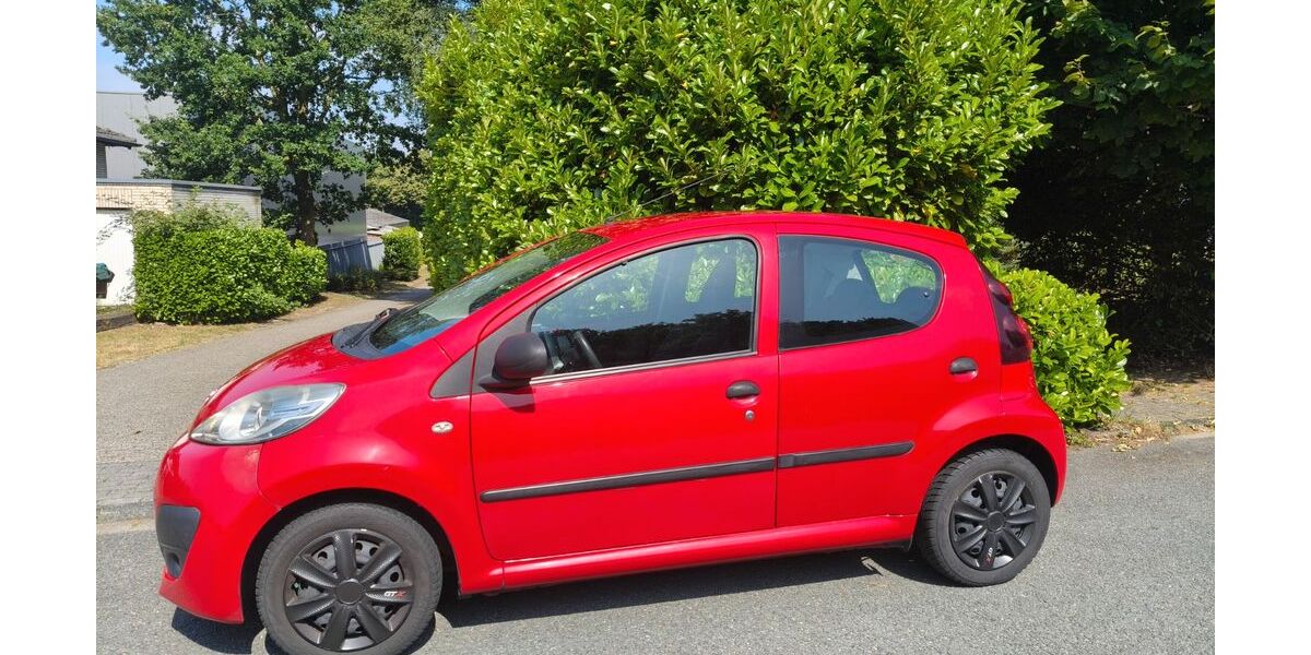 Peugeot 107 121.330 km 1.800 &euro; Emmerich am Rhein 46446