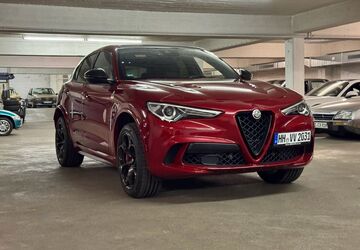 Alfa Romeo Stelvio 4.277 km 77.900 &euro; Hamburg 20537