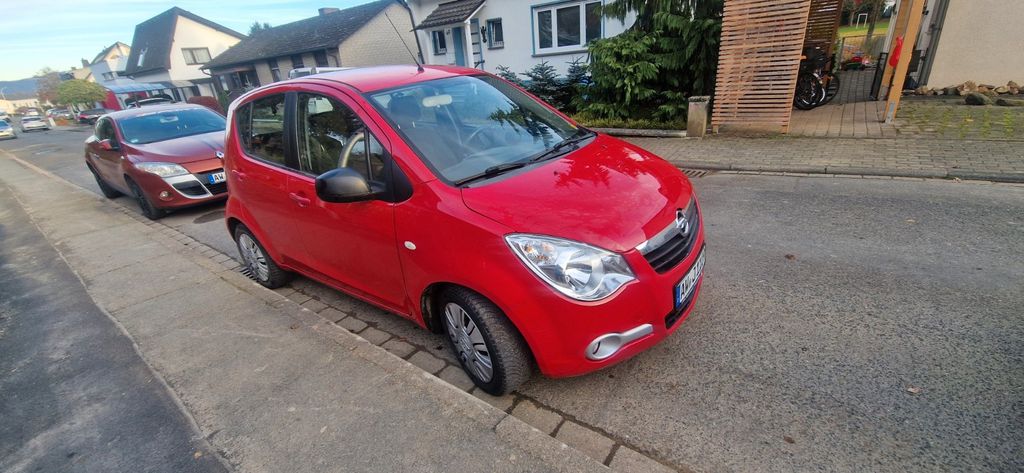 Opel Agila 183.000 km 2.200 &euro; Sinzig 53489