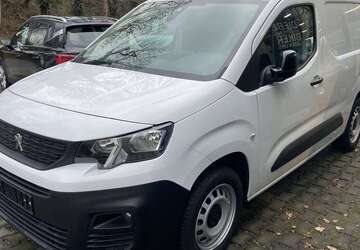 Peugeot Partner 26.400 km 17.890 &euro; Kirchlengern 32278