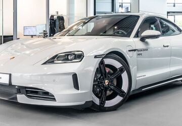 Porsche Taycan 7.900 km 116.800 &euro; Leipzig 04356
