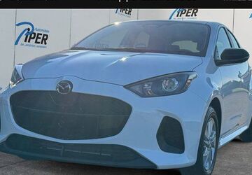 Mazda 2 Hybrid 1.001 km 22.990 &euro; Minden 32427