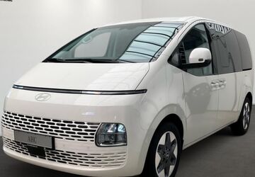 Hyundai STARIA 5.000 km 48.900 &euro; Cottbus 03042