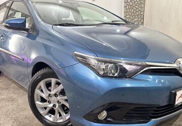 Toyota Auris 47.236 km 14.471 &euro; Witten -NRW 58452