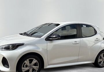 Mazda 2 Hybrid 1.147 km 24.890 &euro; Hamburg 22041