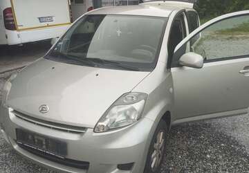 Daihatsu Sirion 86.509 km 4.500 &euro; Osterhofen, St 94486
