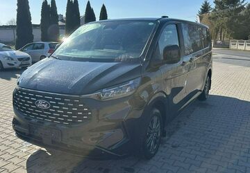 Ford Tourneo Custom 18.000 km 50.429 &euro; Kraków 31-55