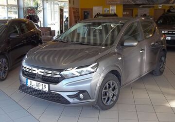Dacia Sandero 2.000 km 17.590 &euro; Ilmenau 98694