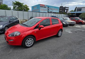 Fiat Punto 118.950 km 5.350 &euro; Frankfurt/Main 65933