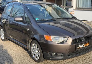 Mitsubishi Colt 214.000 km 2.999 &euro; Troisdorf 53842