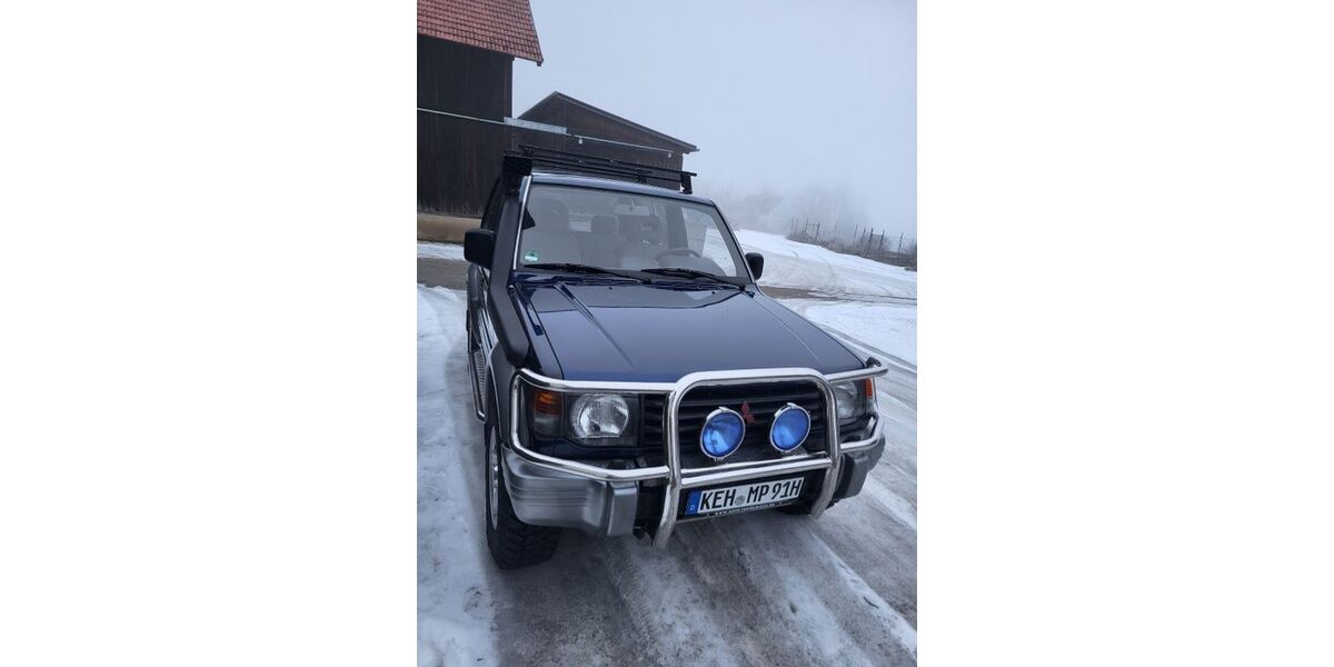 Mitsubishi Pajero 183.000 km 21.500 &euro; Saalhaupt 93077