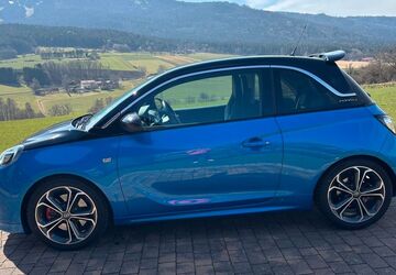 Opel Adam 64.000 km 12.900 &euro; Arnschwang 93473