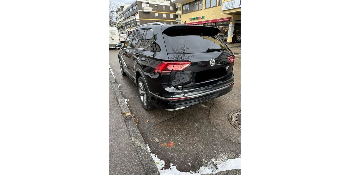 VW Tiguan 138.000 km 30.200 &euro; Puchheim 82178