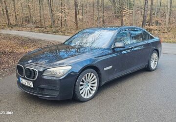 BMW 750 185.000 km 17.200 &euro; Grünenplan 31073