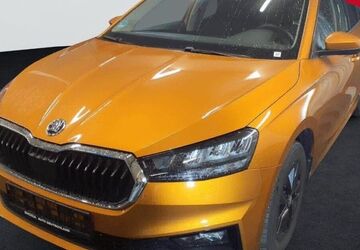 Skoda Fabia 8.800 km 17.240 &euro; Wackersdorf 92442