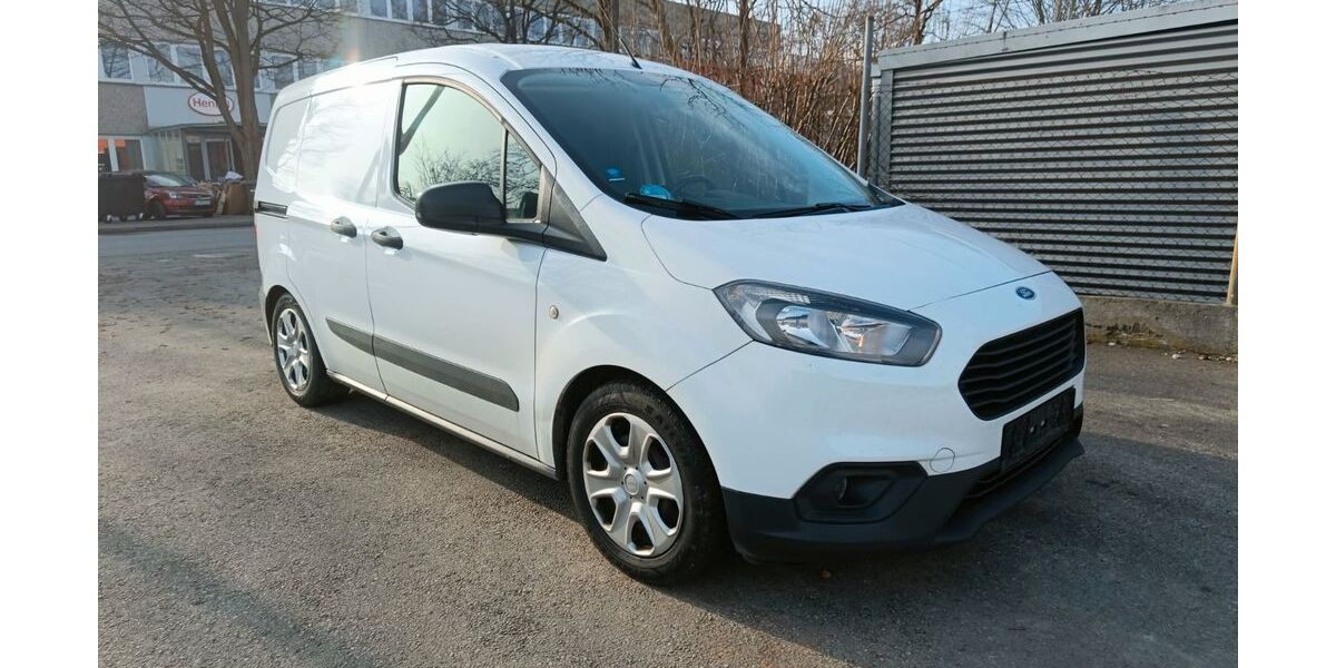 Ford Transit Courier 280.000 km 3.900 &euro; Unterschleißheim 85716
