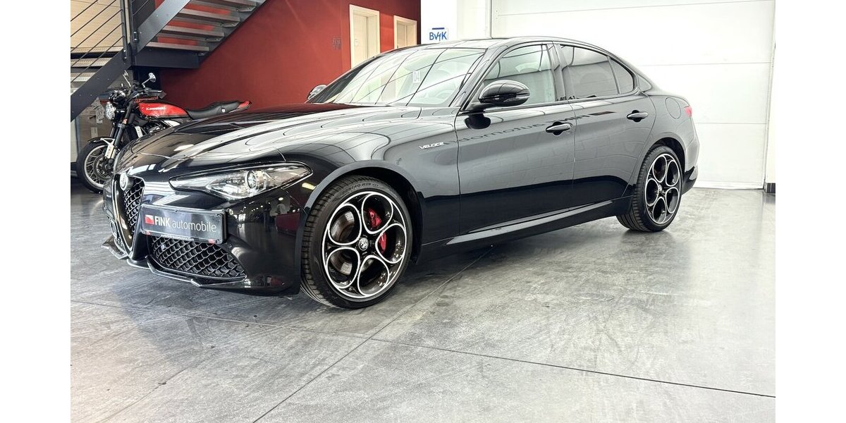 Alfa Romeo Giulia 2.2 D Q4 Veloce Leder Panoramadach 36.700 km 35.790 &euro; Lich 35423