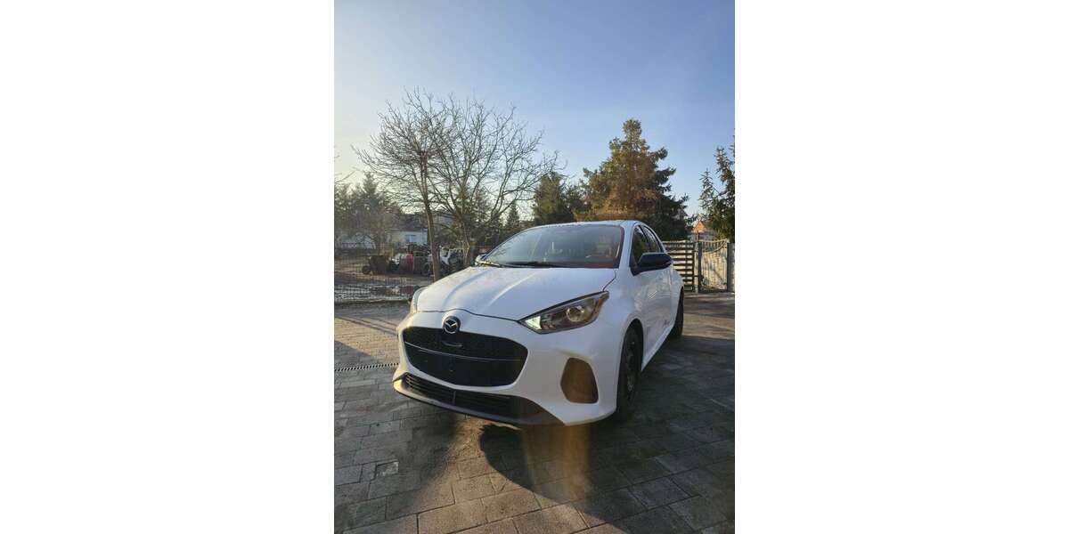 Mazda 2 14.000 km 17.900 &euro; Görlitz 02826