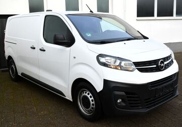 Opel Vivaro 152.600 km 10.480 &euro; Torgau 04860
