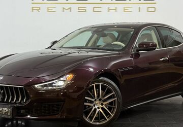 Maserati Ghibli 59.000 km 44.990 &euro; Remscheid 42897