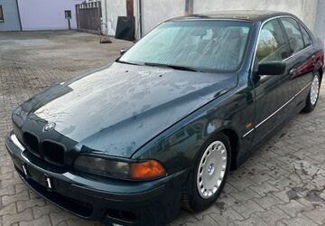 BMW 523 255.389 km 3.800 &euro; Straßkirchen 94342