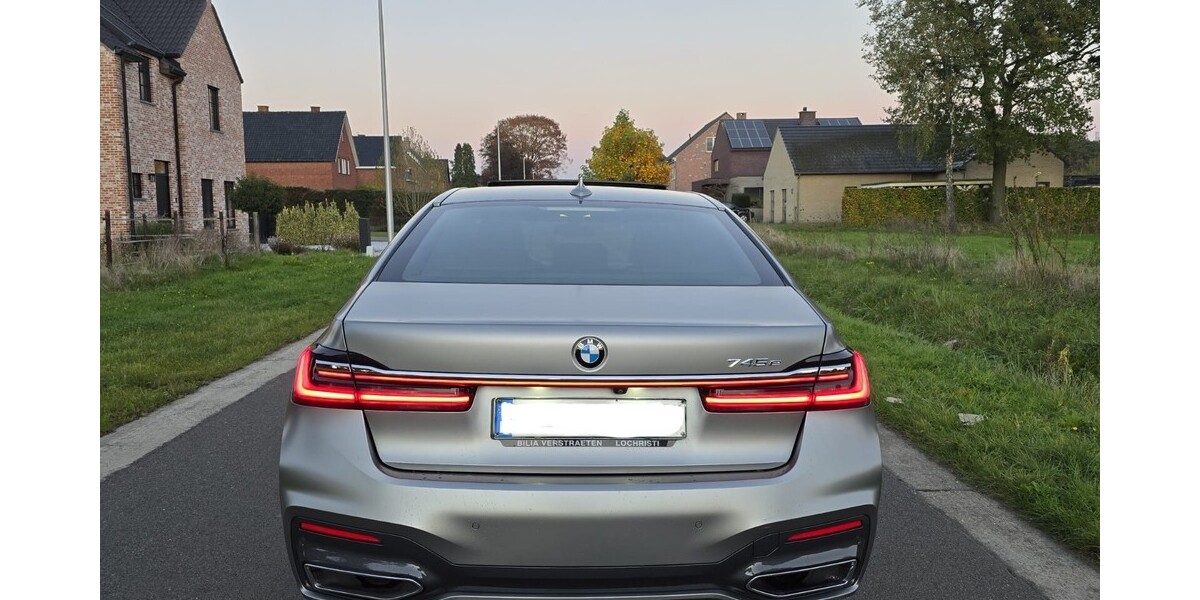 BMW 745e benzine electrick 196.000 km 40.000 &euro; Heusden-Zolder 