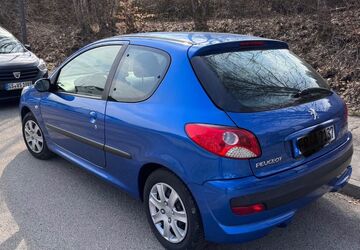 Peugeot 206 124.000 km 3.400 &euro; Freiburg 79111