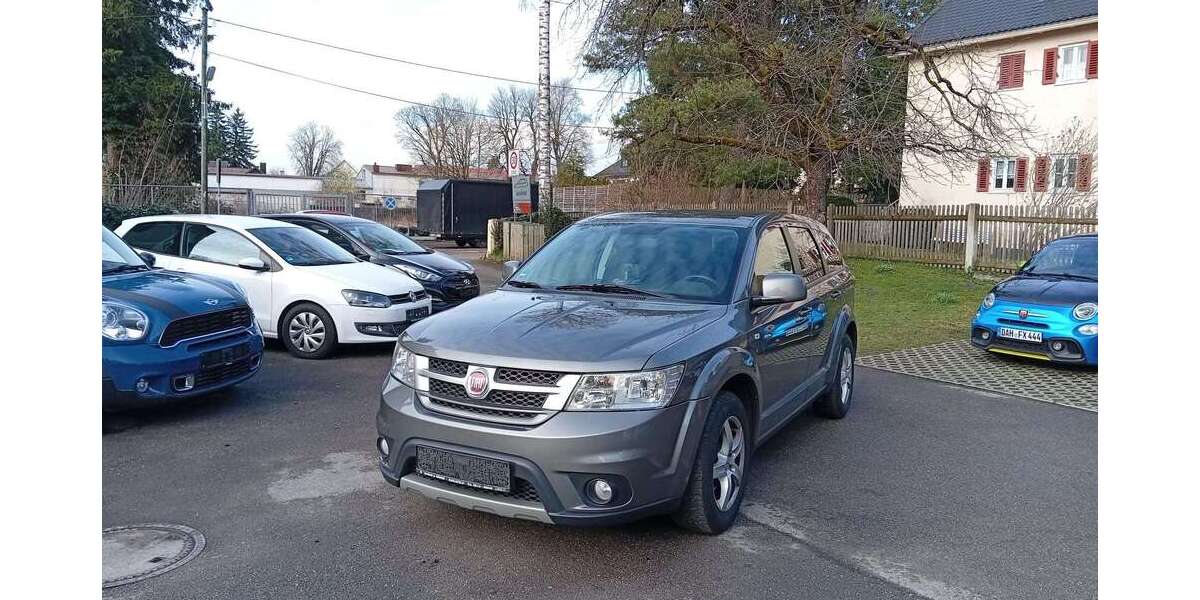 Fiat Freemont 321.456 km 4.399 &euro; München 80999