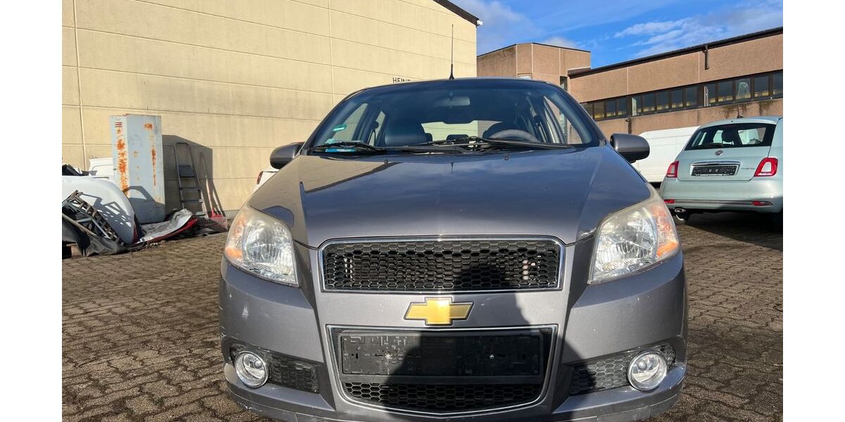 Chevrolet Aveo 107.300 km 2.999 &euro; pforzheim 75179
