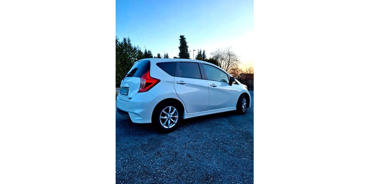 Nissan Note 106.000 km 7.950 &euro; Hannover 30419