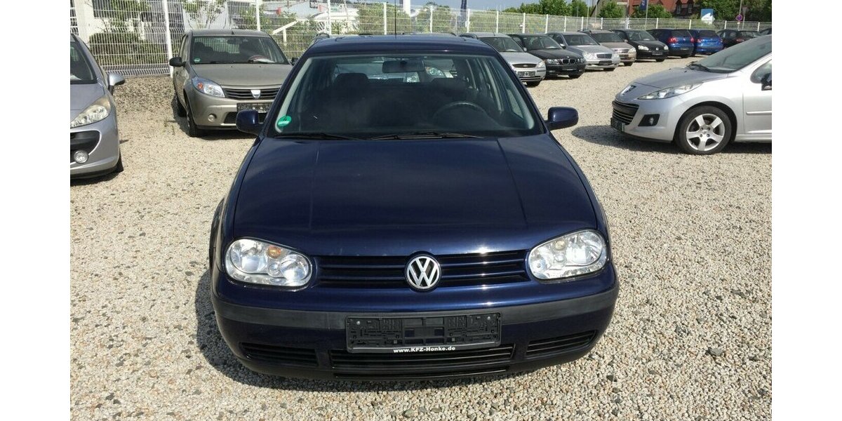 VW Golf 4 Türig,Tüv 01/28! 220.000 km 1.500 &euro; Himmelkron 95502
