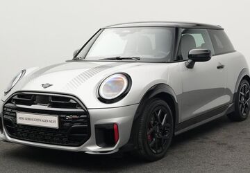 Mini John Cooper Works 15.407 km 35.537 &euro; 