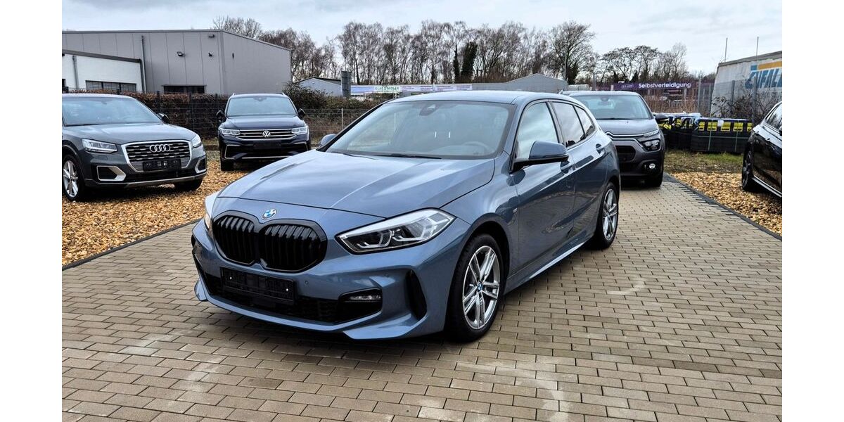 BMW 118 32.113 km 24.499 &euro; Bedburg 50181