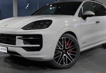 Porsche Cayenne 5.000 km 144.790 &euro; Grainau 82491