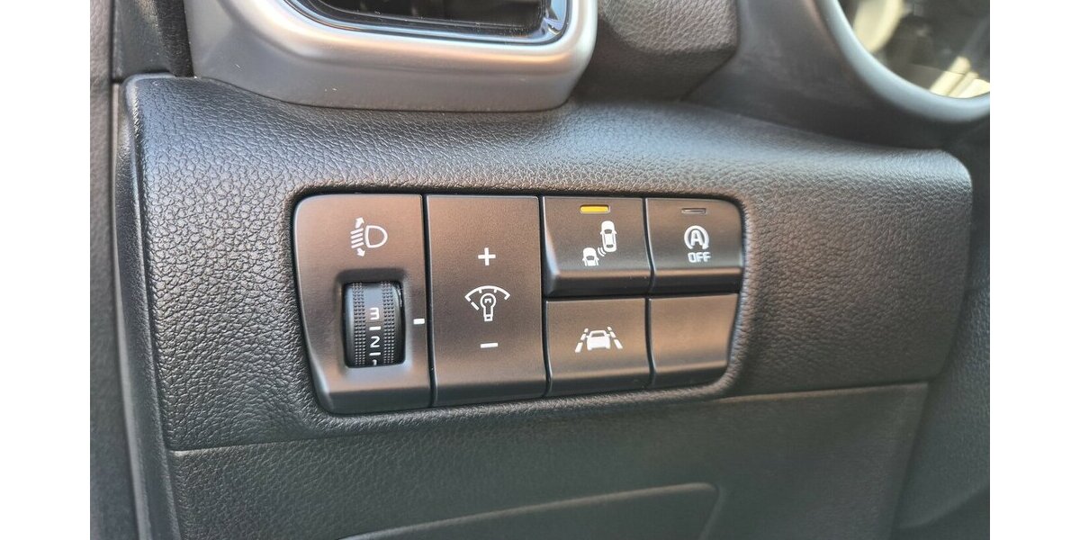 Kia Sportage Black Edition 4WD 28.421 km 24.890 &euro; Rodgau 63110