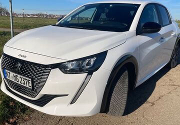 Peugeot e-208 37.000 km 15.900 &euro; Altenriet 72657