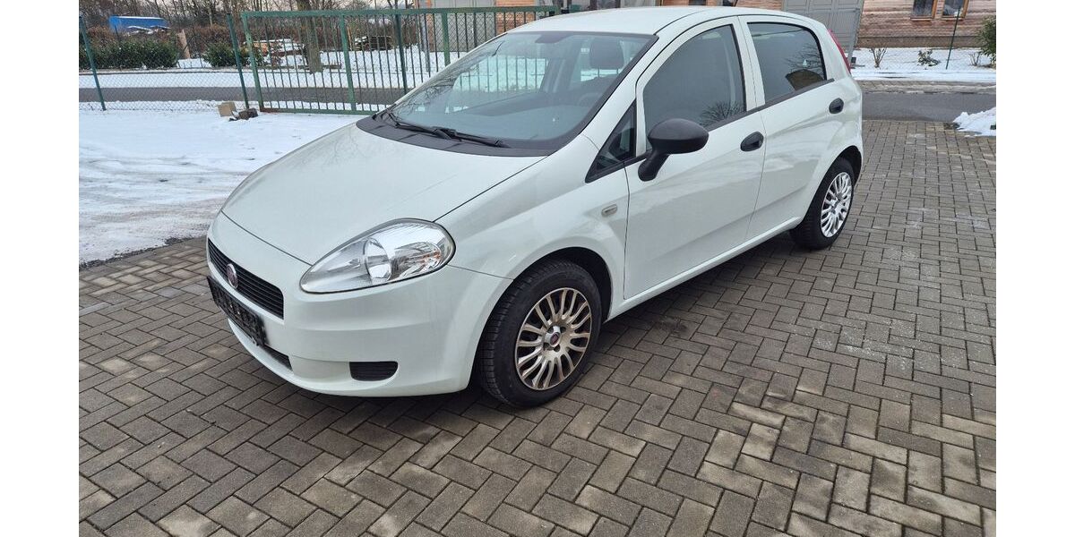 Fiat Punto 92.000 km 2.999 &euro; Weida 07570