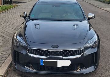 Kia Stinger 186.000 km 21.500 &euro; Bexbach 66450